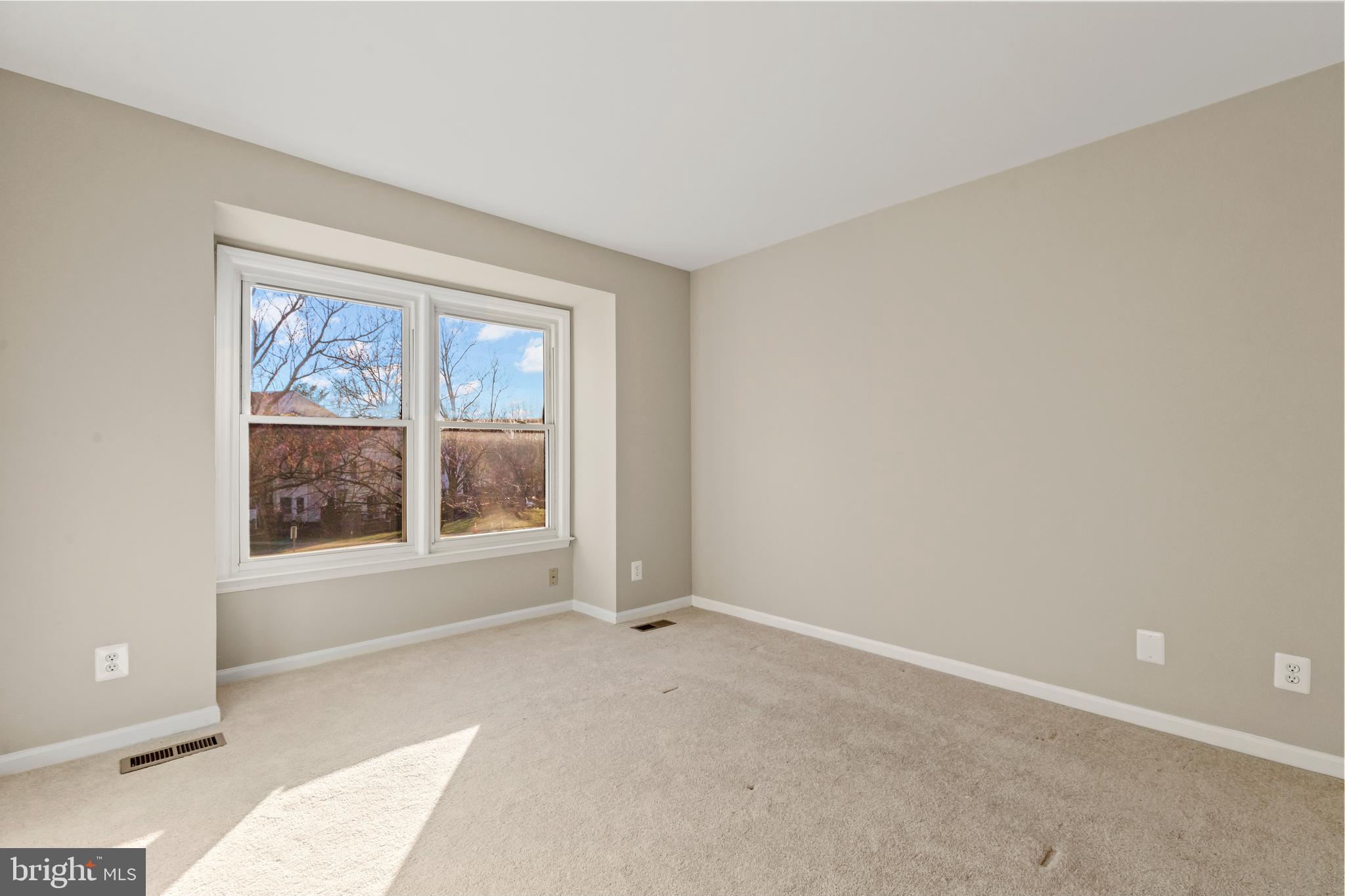 6025 Sunset Ridge Court Centreville, VA 20121 - Photo 31 of 32 Gallery Image 31