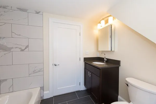 $3,995 | 9-11 Rock Valley Avenue, Unit 2, Everett, MA 02149