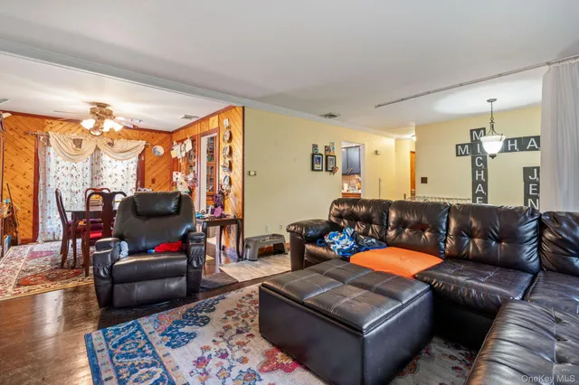 $449,999 | 1 Apple Lane, Wallkill, NY 12589