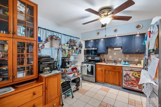 $449,999 | 1 Apple Lane, Wallkill, NY 12589