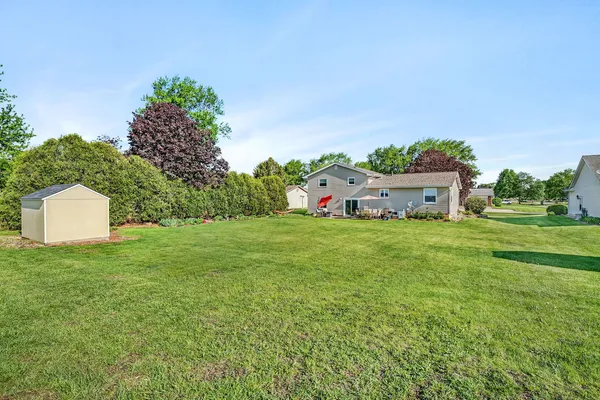 $300,000 | 2062 West Garden Drive, Kankakee, IL 60901