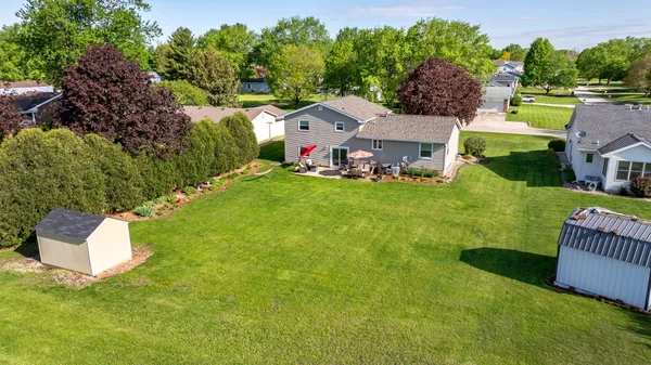$300,000 | 2062 West Garden Drive, Kankakee, IL 60901