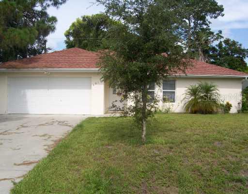 5915 Regent Road Venice, FL 34293 - Photo 1 of 1 Exterior Front - Gorgeous 2005 three bedroom two bath home in South Venice.