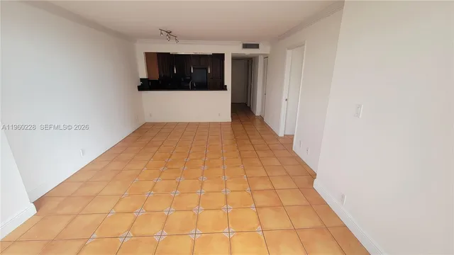 $2,800 | 1901 Brickell Avenue, Unit B805, Miami, FL 33129