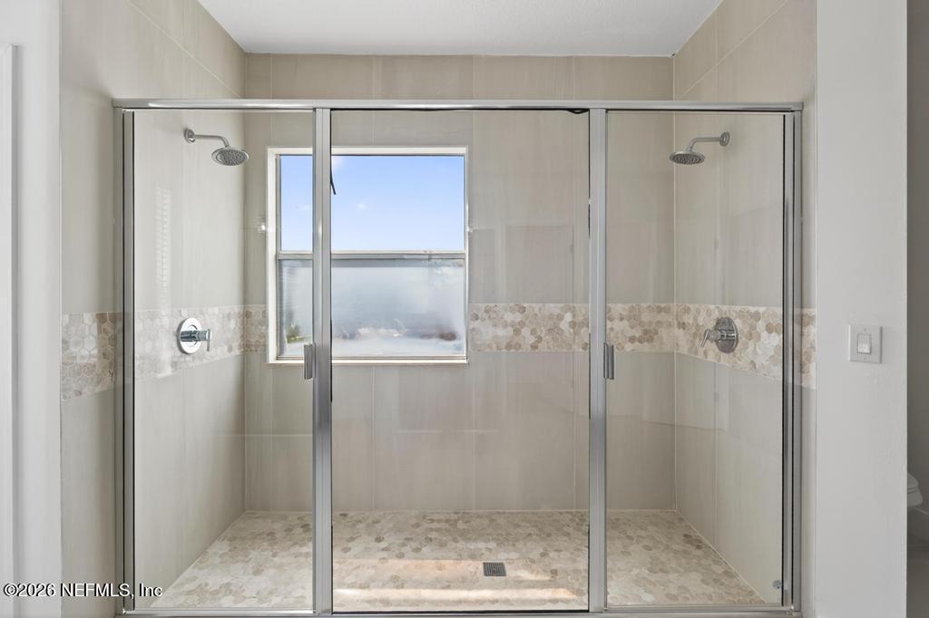 10917 Dancing Rabbit Lane Jacksonville, FL 32210 - Photo 61 of 121 Dancing Rabbit Owners Bath shower