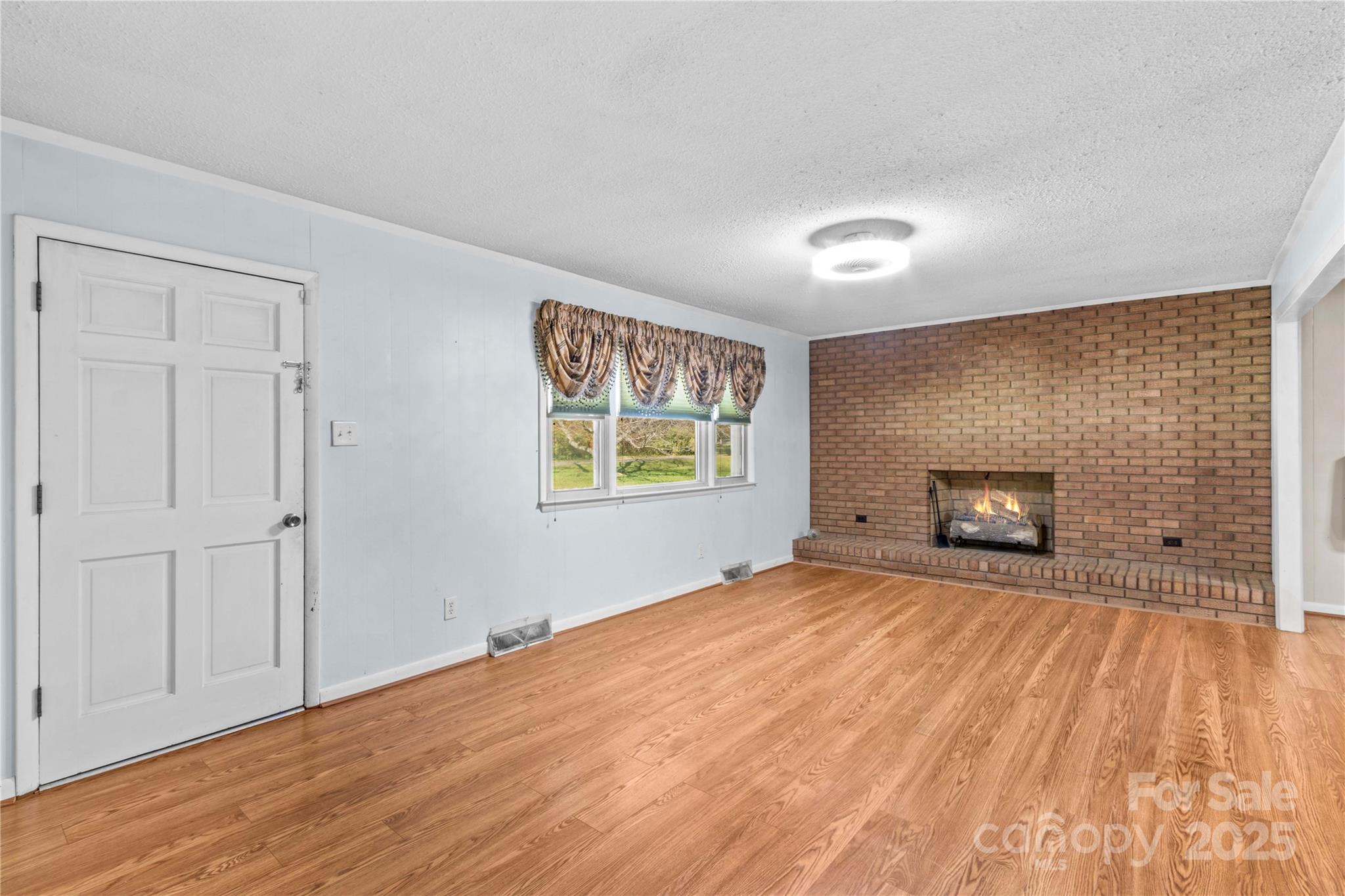 2607 Moss Road Statesville, NC 28677 - Photo 5 of 47 Gallery Image 5