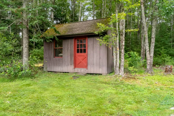 $529,000 | 189 Hinks Road, Jefferson, ME 04348