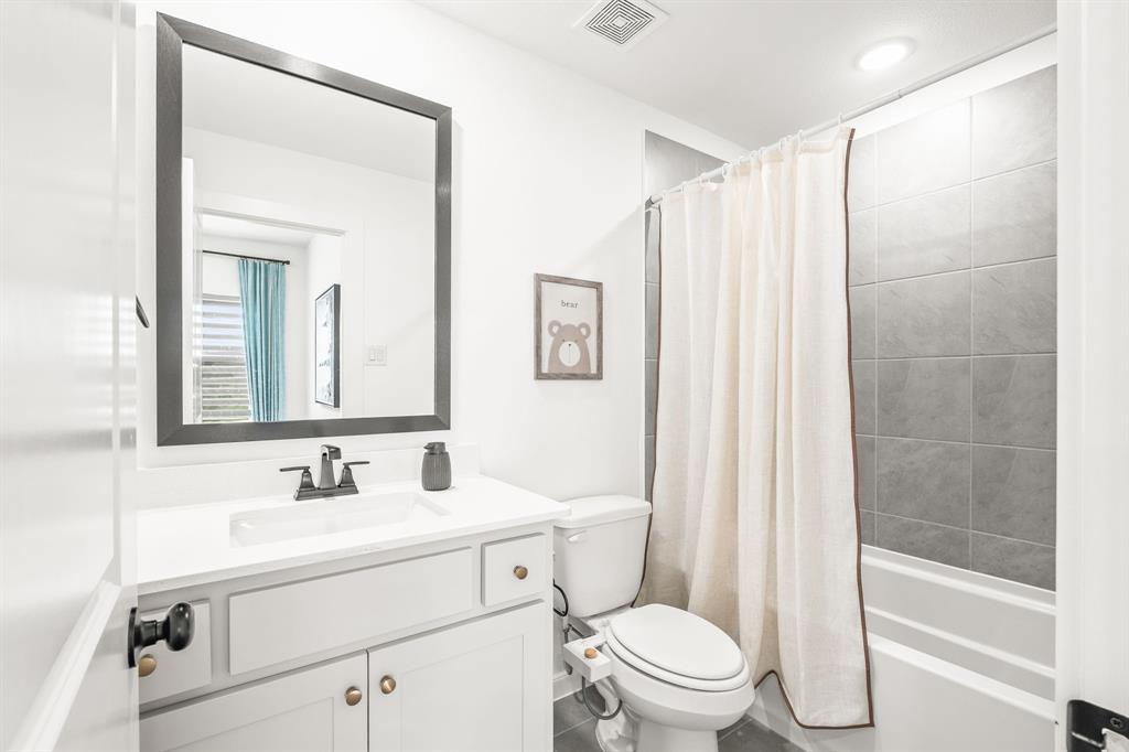 2711 Woodside Road Celina, TX 75009 - Photo 30 of 39 Gallery Image 30