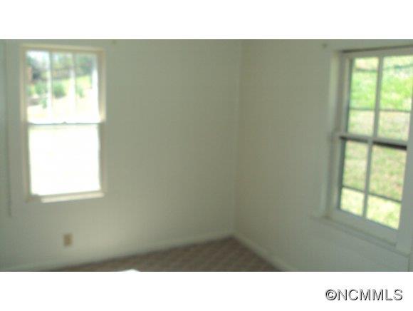 439 Dillard Road Sylva, NC 28779 - Photo 12 of 12 Gallery Image 12