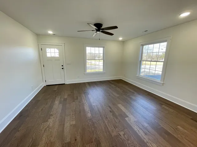 $289,900 | 330 Jackson Avenue, Lawrenceburg, TN 38464