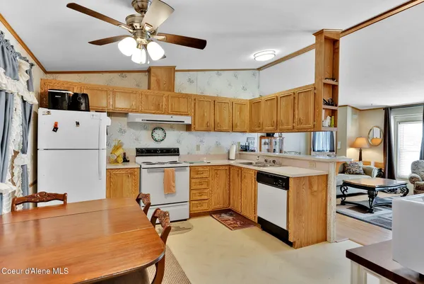 $450,000 | 181 Circle Drive, Hope, ID 83836