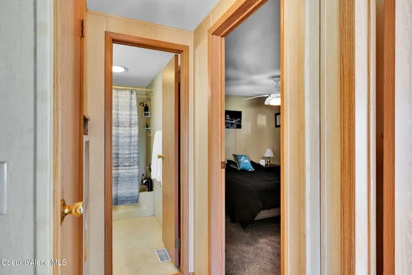 $450,000 | 181 Circle Drive, Hope, ID 83836