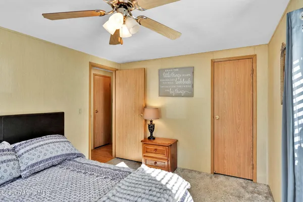 $450,000 | 181 Circle Drive, Hope, ID 83836