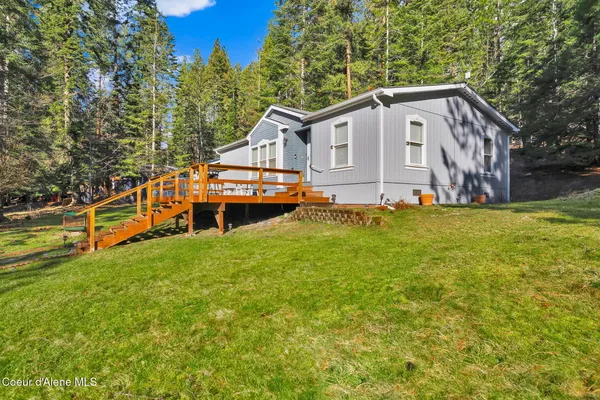 $450,000 | 181 Circle Drive, Hope, ID 83836