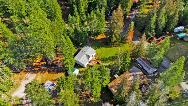 $450,000 | 181 Circle Drive, Hope, ID 83836