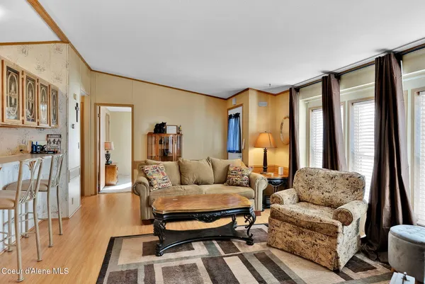 $450,000 | 181 Circle Drive, Hope, ID 83836