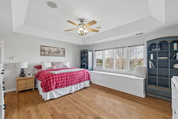 $725,000 | 2067 Edgeview Drive, New Lenox, IL 60451