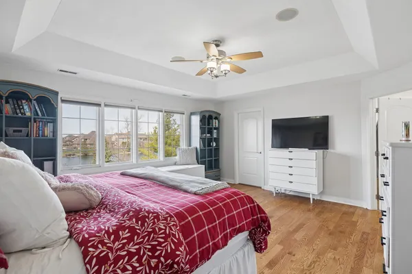 $725,000 | 2067 Edgeview Drive, New Lenox, IL 60451