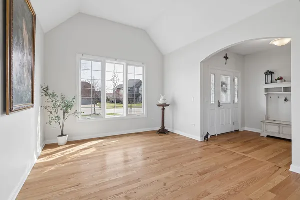 $725,000 | 2067 Edgeview Drive, New Lenox, IL 60451