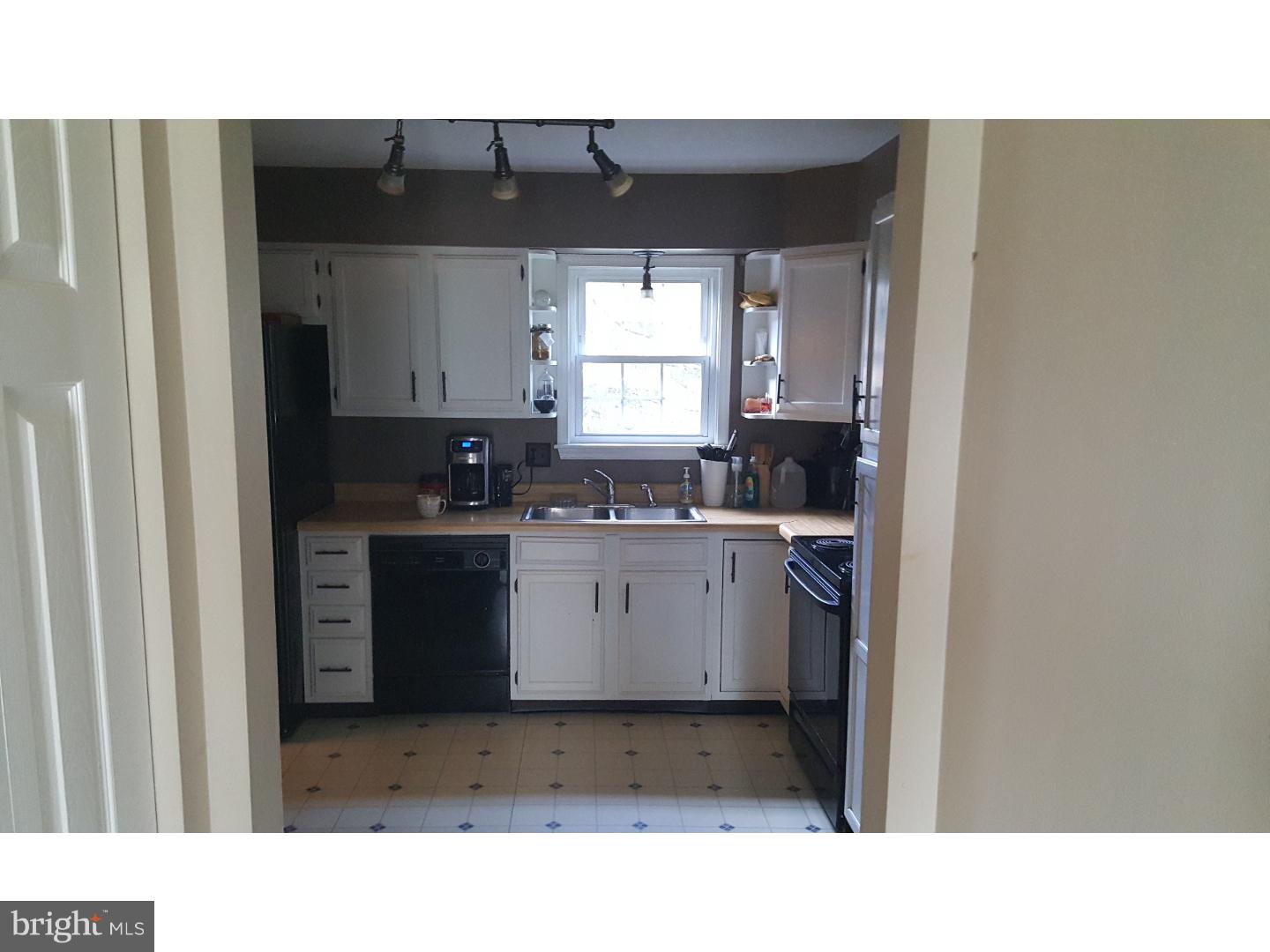 371 Sproul Road Kirkwood, PA 17536 - Photo 3 of 5