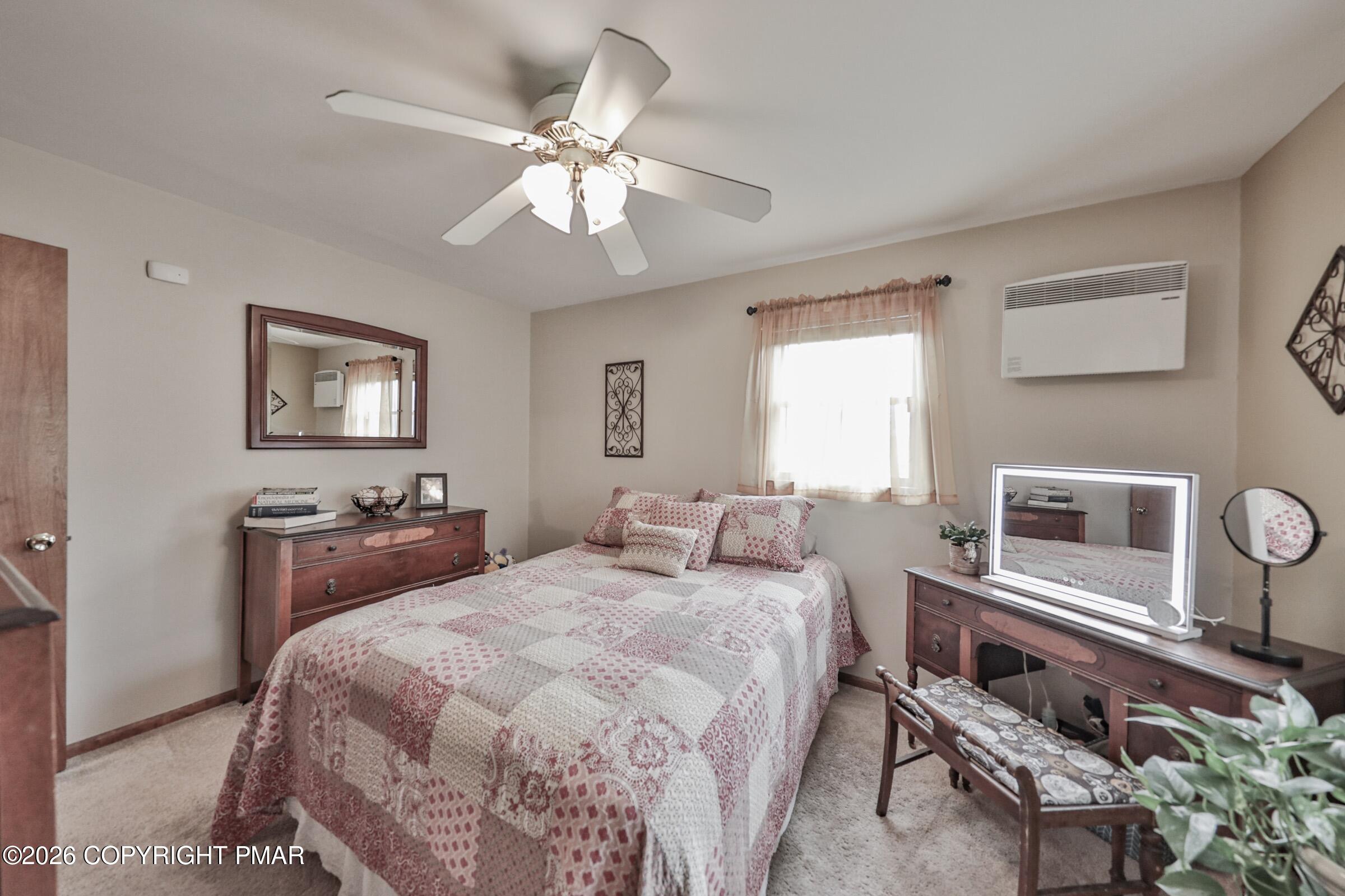 1040 Stagecoach Road West Lehighton, PA 18235 - Photo 20 of 76 Bedroom 2 (3)