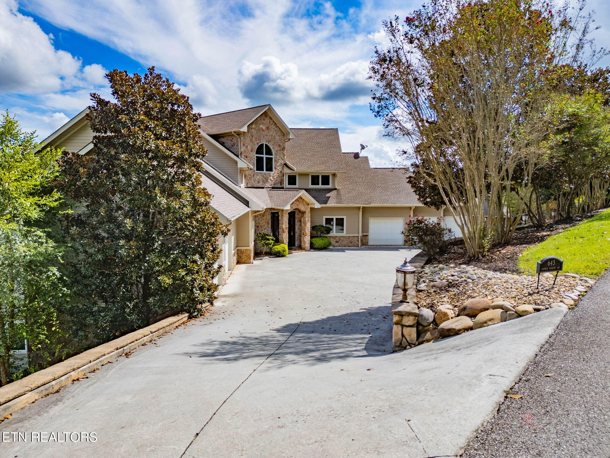 643 Crown Pointe Road La Follette, TN 37766 - Photo 11 of 60 31