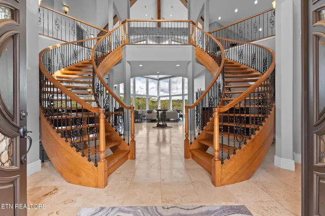 $5,747,000 | 643 Crown Pointe Road, La Follette, TN 37766