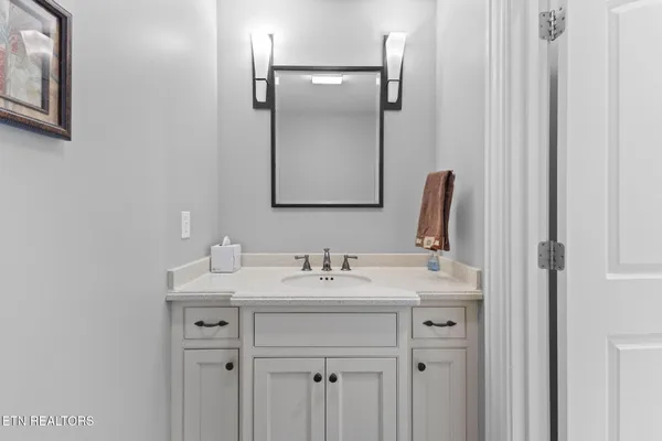 $5,747,000 | 643 Crown Pointe Road, La Follette, TN 37766