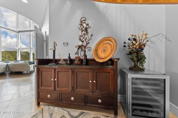 $5,747,000 | 643 Crown Pointe Road, La Follette, TN 37766