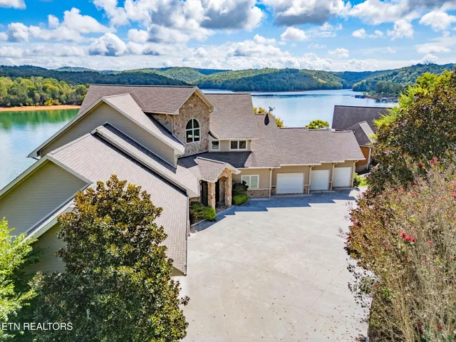 $5,747,000 | 643 Crown Pointe Road, La Follette, TN 37766