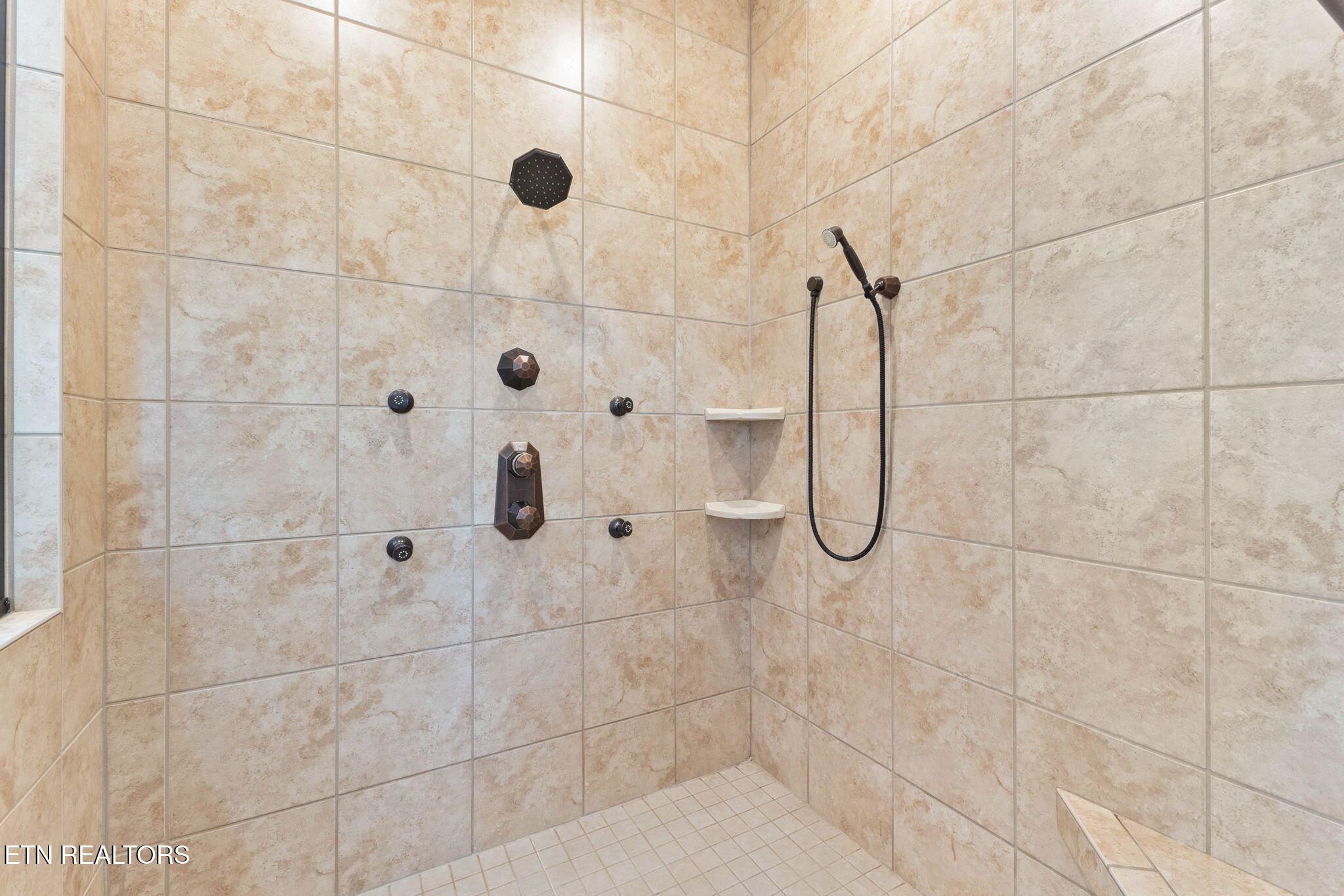 643 Crown Pointe Road La Follette, TN 37766 - Photo 23 of 60 51