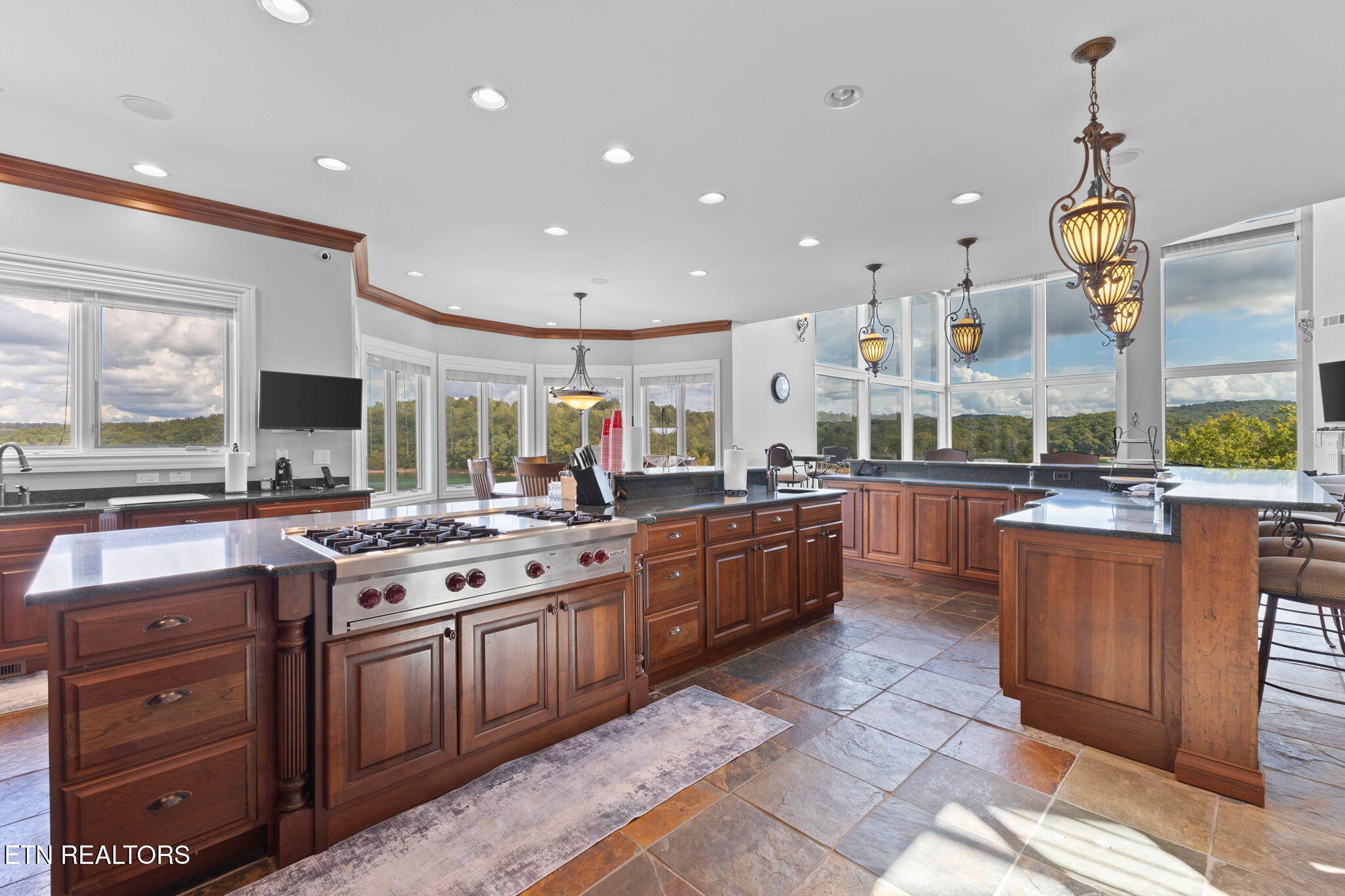 643 Crown Pointe Road La Follette, TN 37766 - Photo 29 of 60 58