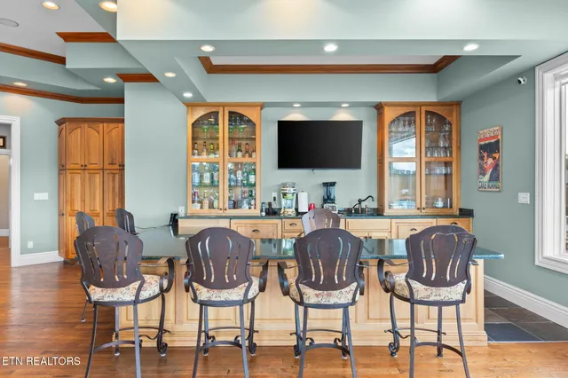 $5,747,000 | 643 Crown Pointe Road, La Follette, TN 37766