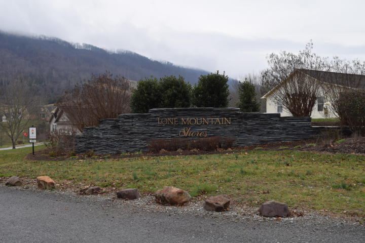 642 Chimney Rock Road New Tazewell, TN 37825 - Photo 1 of 6 lone mountain sign