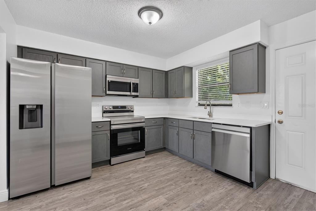 10430 Chalmer Street Spring Hill, FL 34608 - Photo 12 of 35 Gallery Image 12