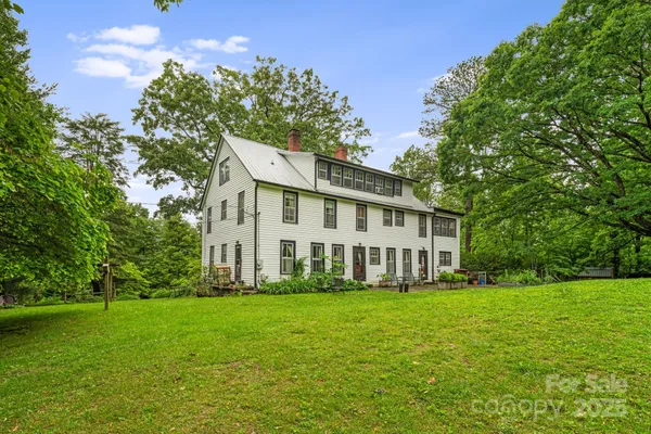 $1,500,000 | 1186 Old US Highway 70, Black Mountain, NC 28711