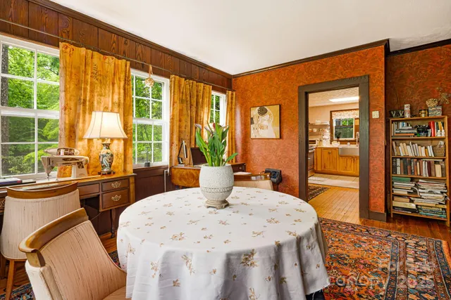 $1,600,000 | 1186 Old US Highway 70, Black Mountain, NC 28711