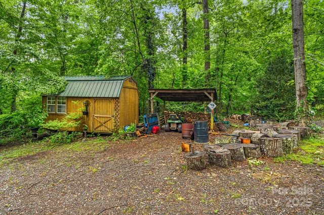 $1,600,000 | 1186 Old US Highway 70, Black Mountain, NC 28711
