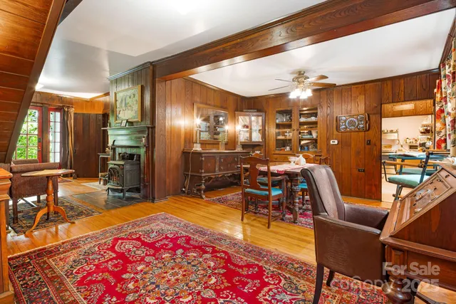 $1,600,000 | 1186 Old US Highway 70, Black Mountain, NC 28711