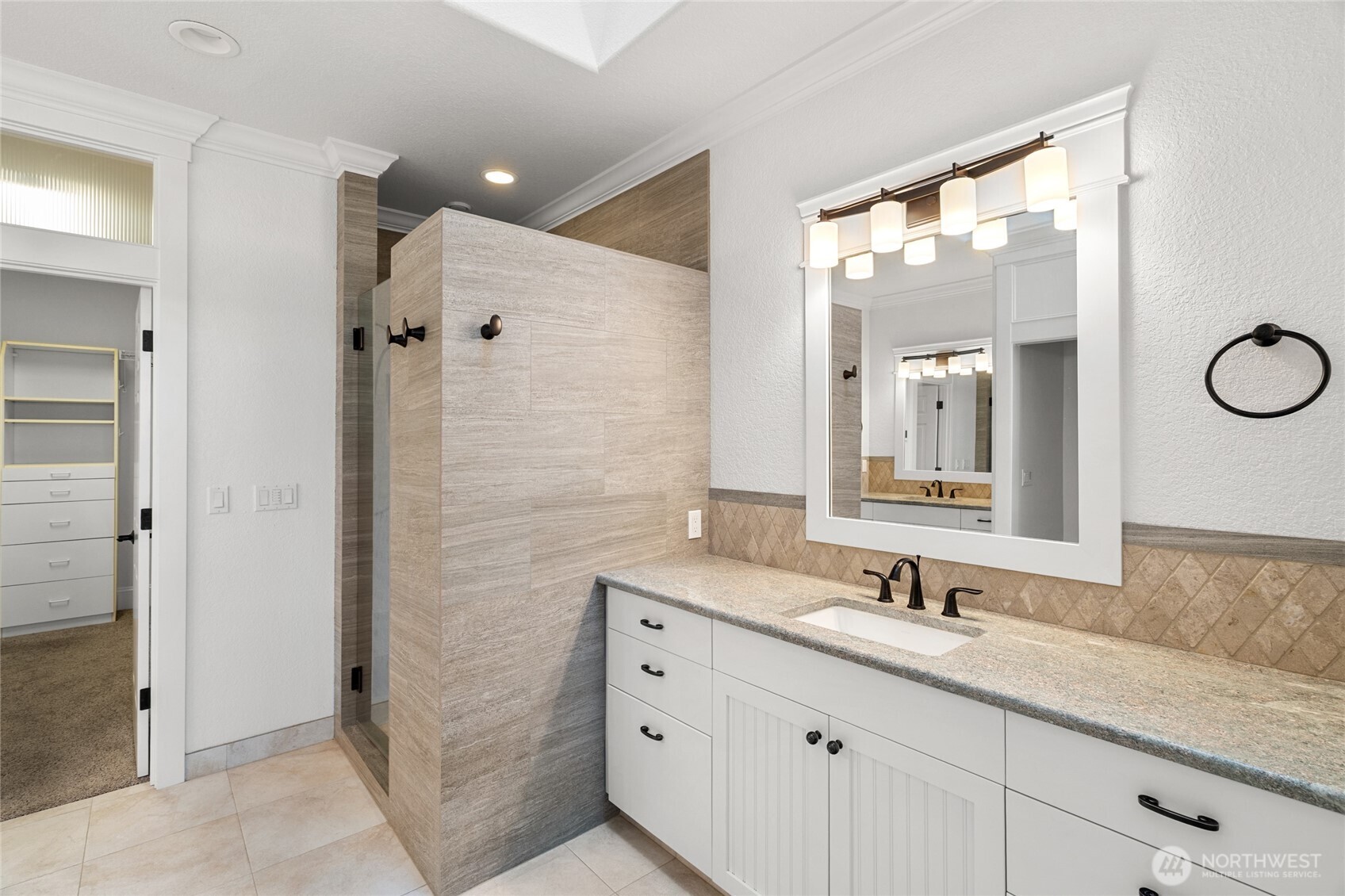 3907 Ridgetop Anacortes, WA 98221 - Photo 12 of 29 Gallery Image 12