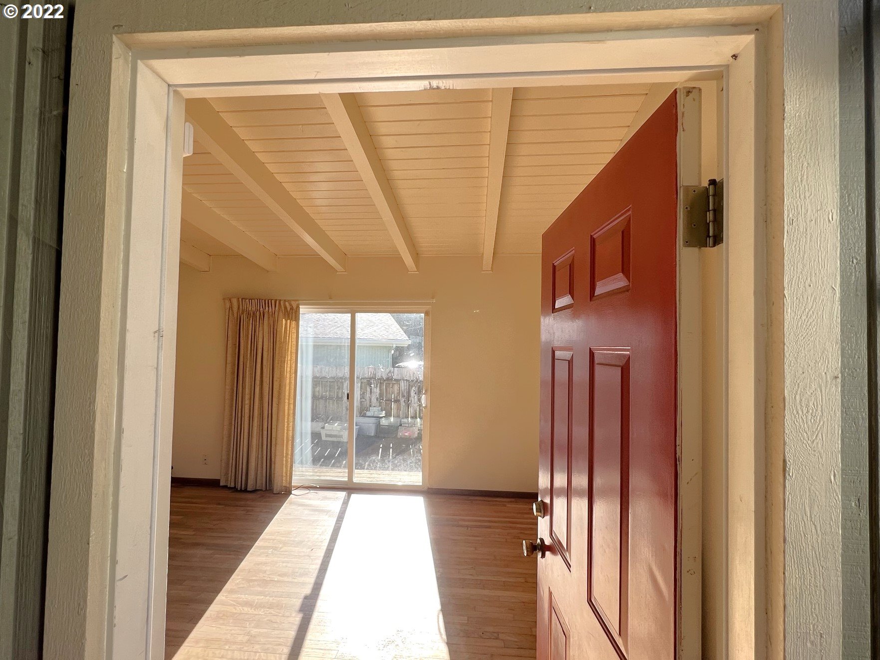 104 Tanbark Road Brookings, OR 97415 - Photo 5 of 32 Entrance/Foyer