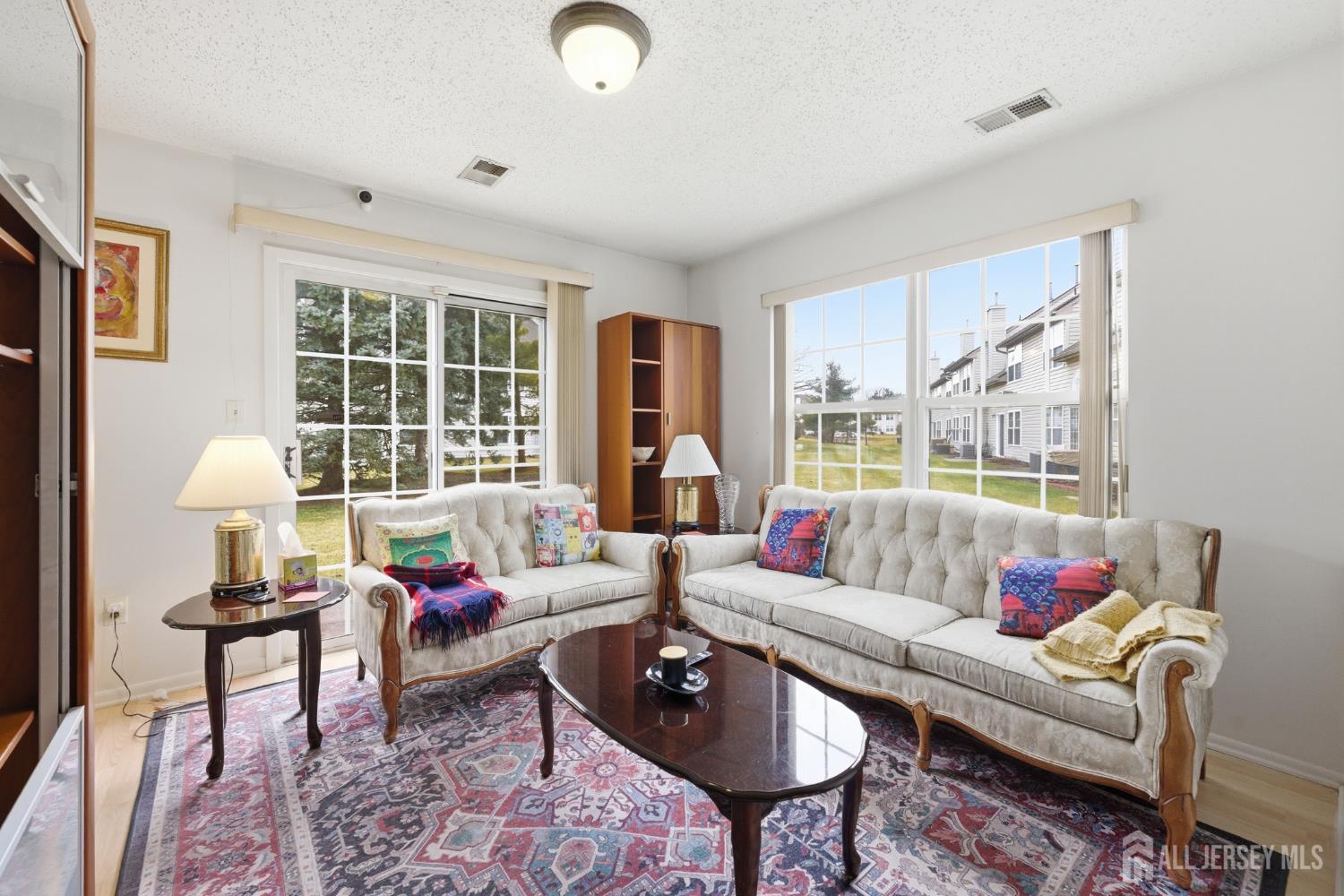 253 Nebula Road Piscataway, NJ 08854 - Photo 14 of 38