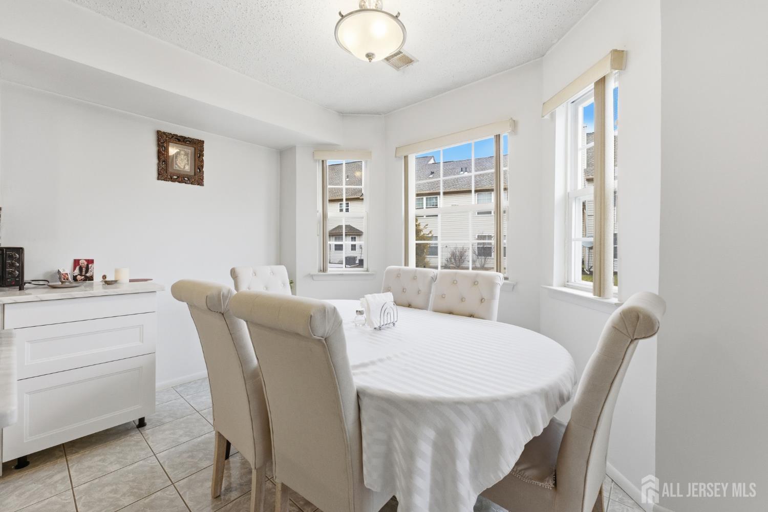 253 Nebula Road Piscataway, NJ 08854 - Photo 19 of 38