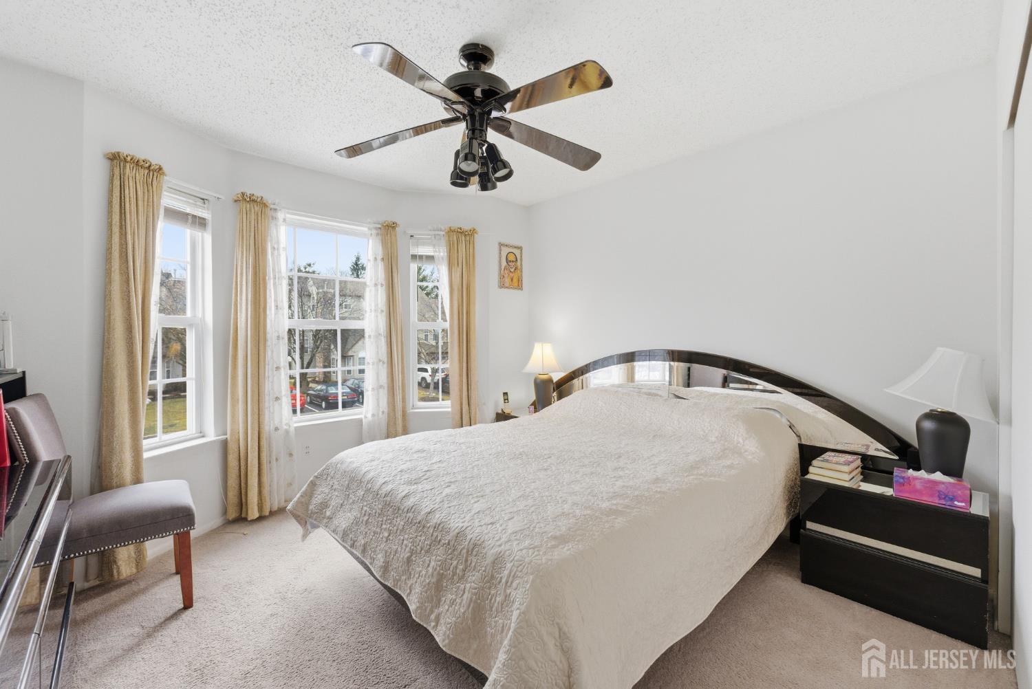 253 Nebula Road Piscataway, NJ 08854 - Photo 33 of 38