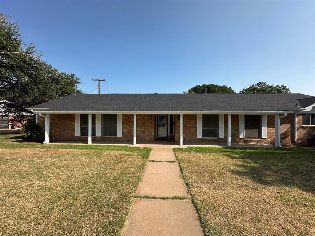 4805 Pawnee Pathway Wichita Falls, TX 76310 - Photo 1 of 1 front view of a house with a yard