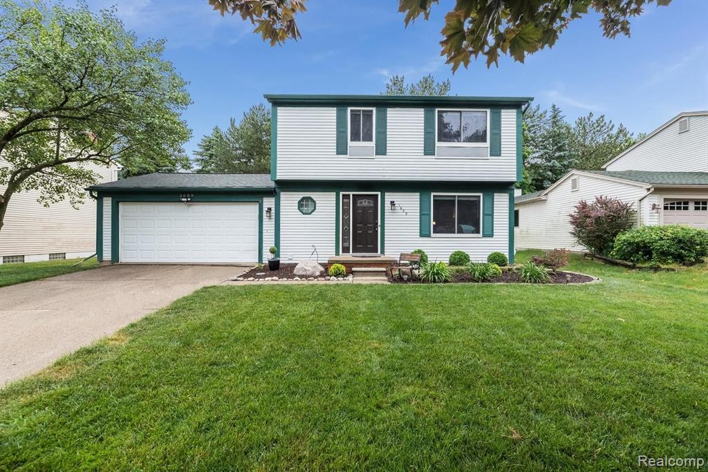1689 Morningside Lane Rochester Hills, MI 48307 - Photo 1 of 33