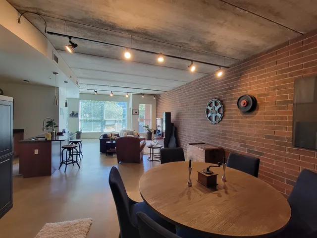 $539,900 | 300 Hamilton Street, Unit 201, Plymouth, MI 48170