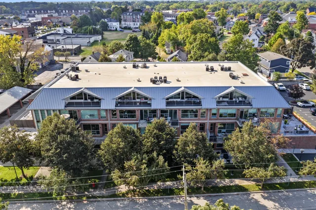 $539,900 | 300 Hamilton Street, Unit 201, Plymouth, MI 48170