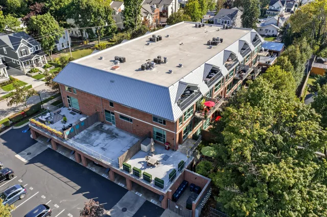 $539,900 | 300 Hamilton Street, Unit 201, Plymouth, MI 48170