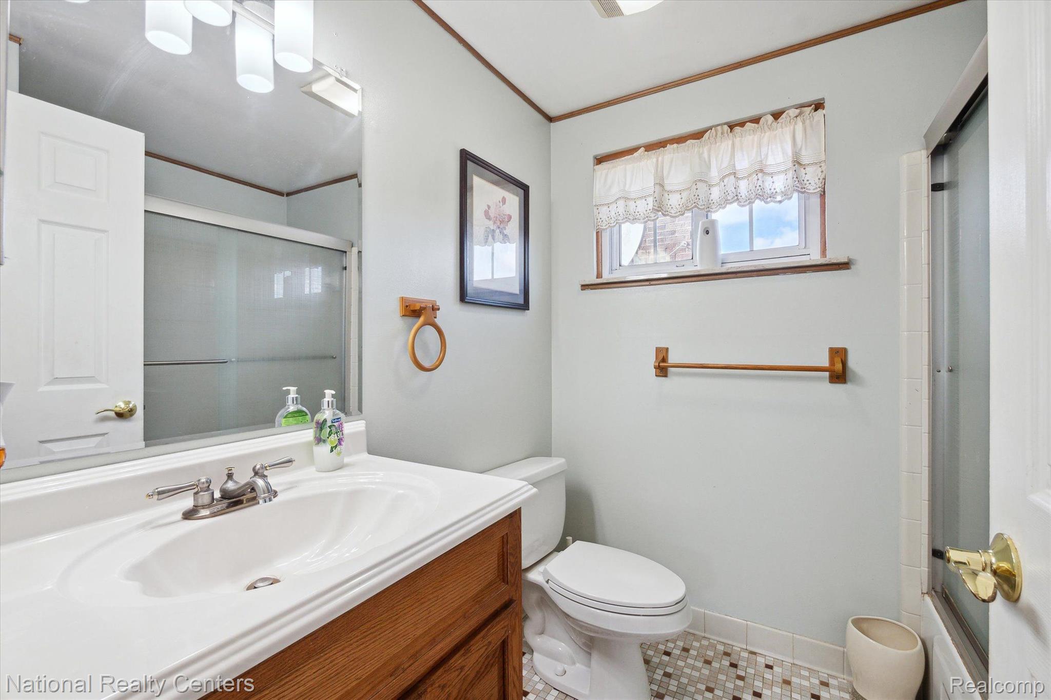6115 Raintree Drive Canton, MI 48187 - Photo 29 of 52